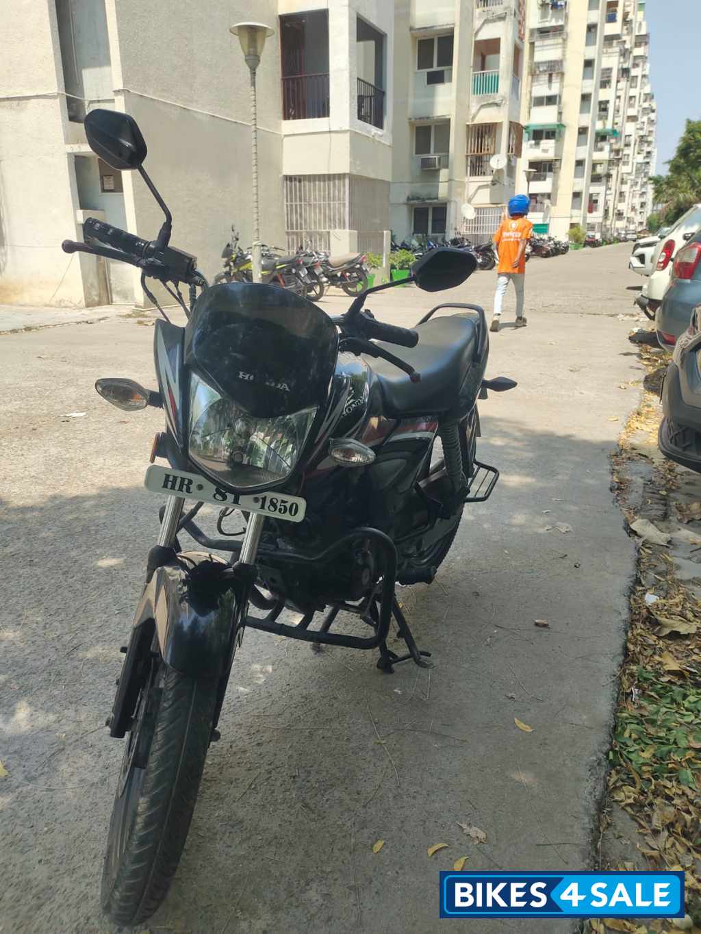 Black Honda Shine 125 Drum