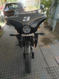 Interstellar Green Royal Enfield Super Meteor 650