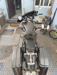 Interstellar Green Royal Enfield Super Meteor 650