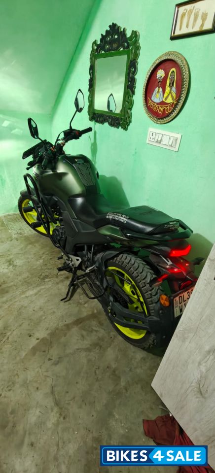 Darkgry Left Green Yamaha FZ-S FI Ver 4.0 DLX