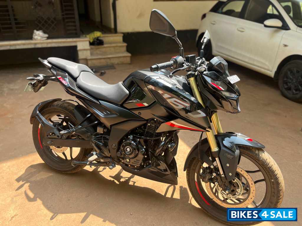 Brooklyn Black Bajaj Pulsar N160 Dual Channel ABS