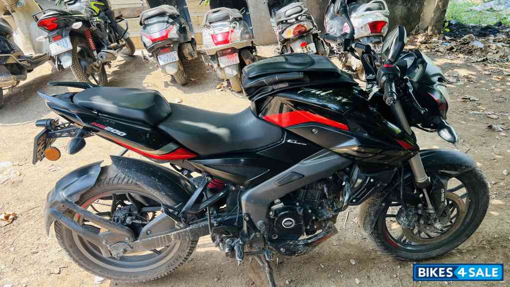 Bajaj Pulsar NS 200 BS6