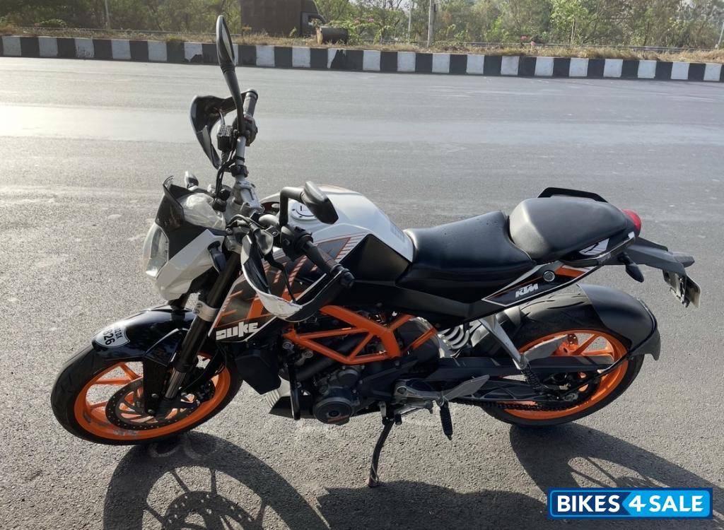 KTM Duke 390