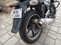 Silver Bajaj Pulsar 220F