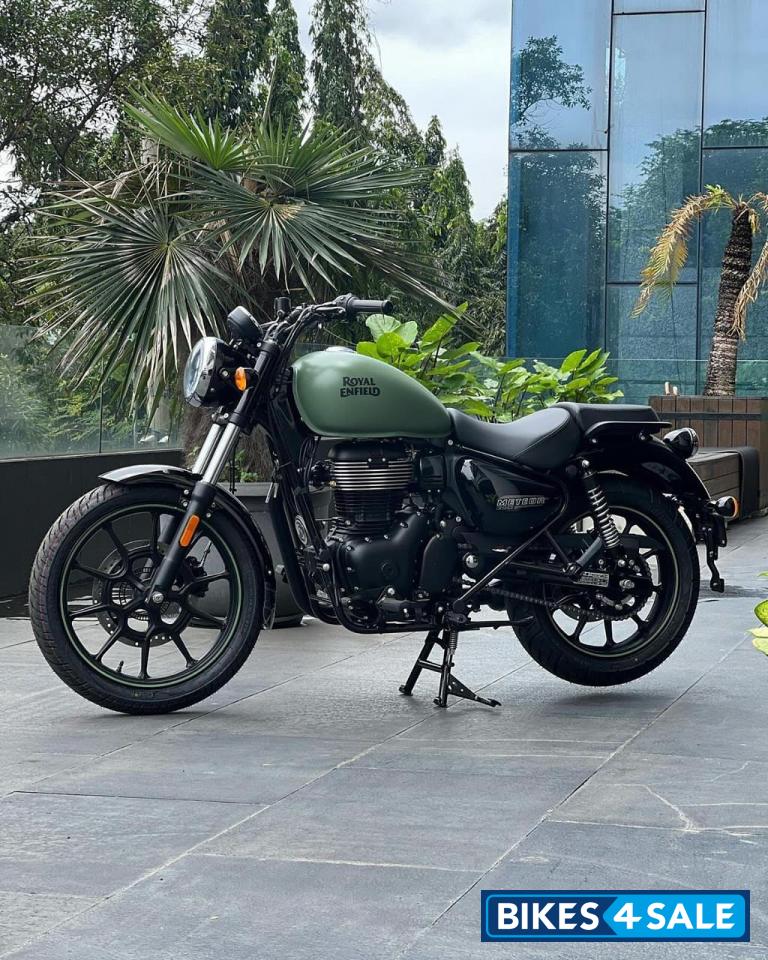 Army Mat Green Royal Enfield Meteor 350