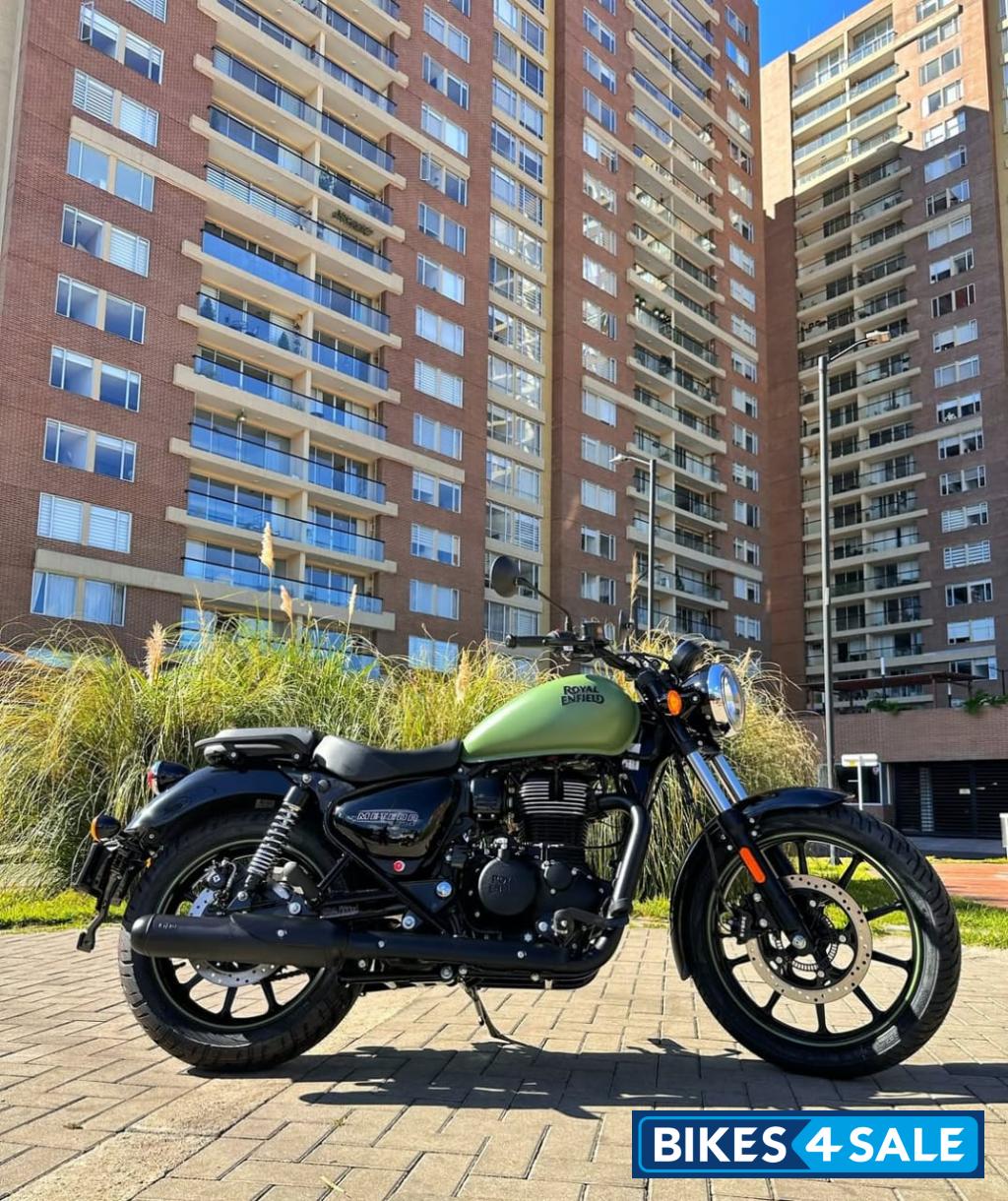 Army Mat Green Royal Enfield Meteor 350