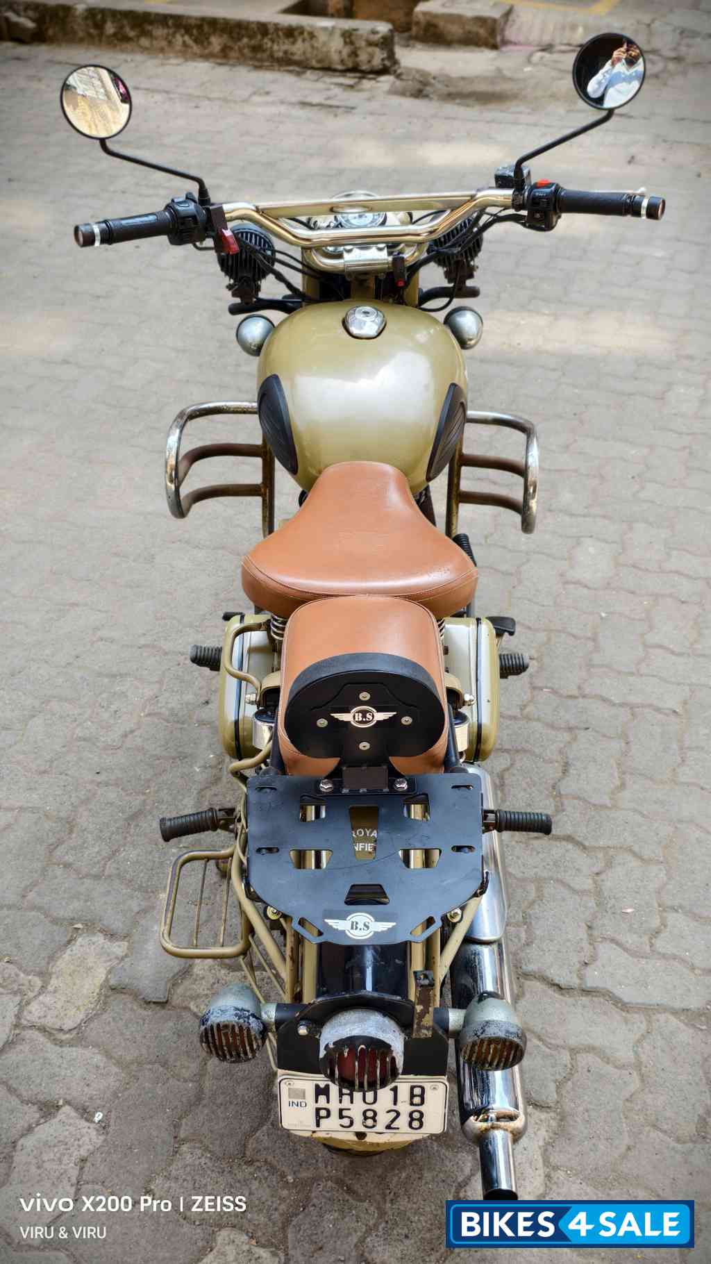 Desert Sand Royal Enfield Classic Desert Storm Desert Sand Royal Enfield Classic Desert Storm