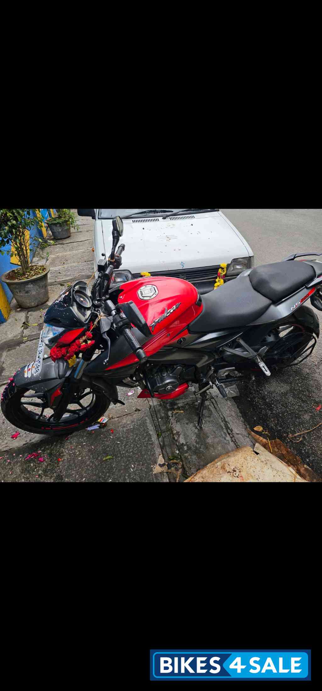 Bajaj Pulsar 200 NS