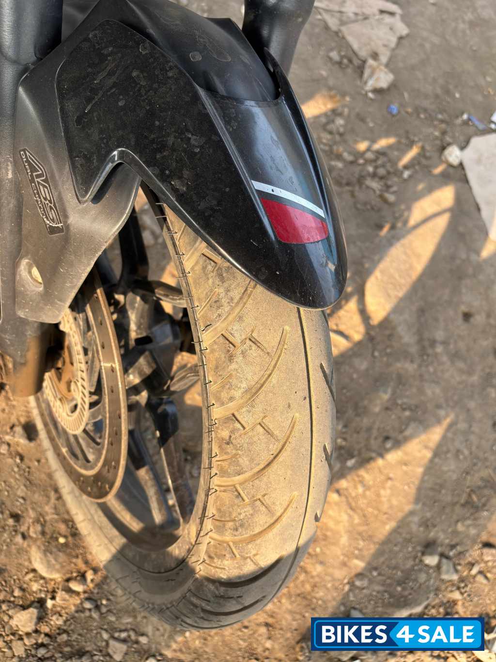 Black Bajaj Pulsar N160 Dual Channel ABS