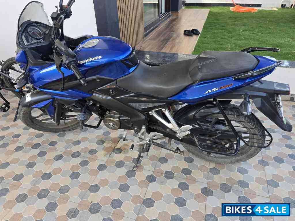 Blue Bajaj Pulsar AS 150