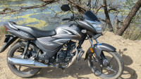 Gray Honda Shine 125 Drum