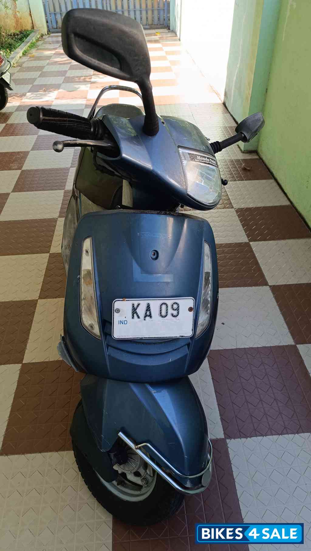 Kinetic Nova