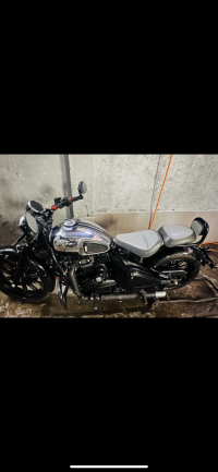 Jawa 42 Bobber Black Mirror 2023 Model