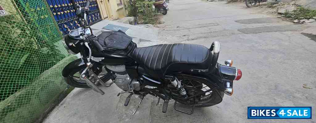 Royal Enfield Bullet Standard 350