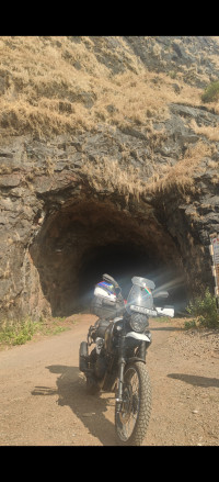 Yezdi Adventure Gloss 2024 2024 Model