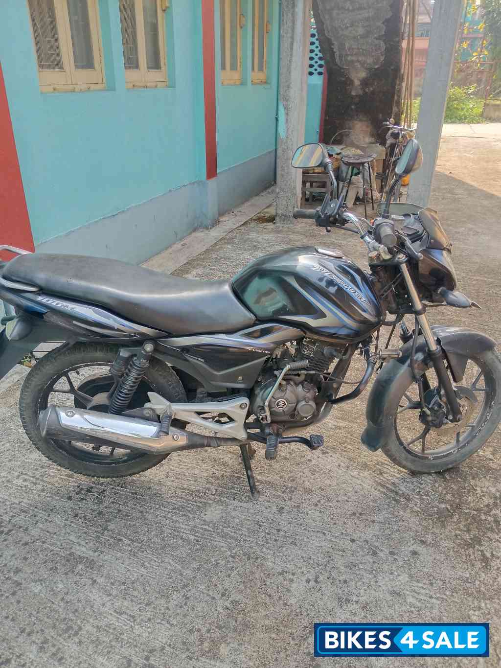 Bajaj Discover 100M