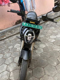 Black Revolt RV 400