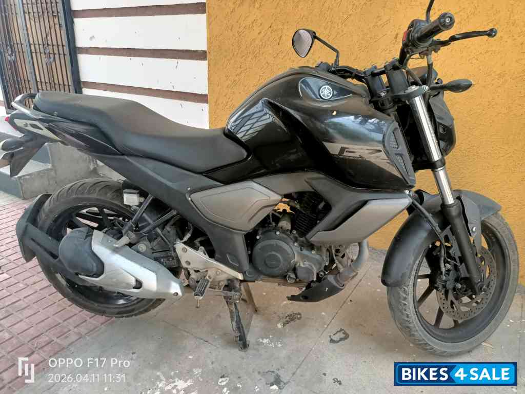 Yamaha FZ-S