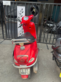 Vespa VXL 125
