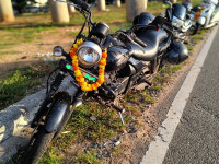 Black Bajaj Avenger Street 180