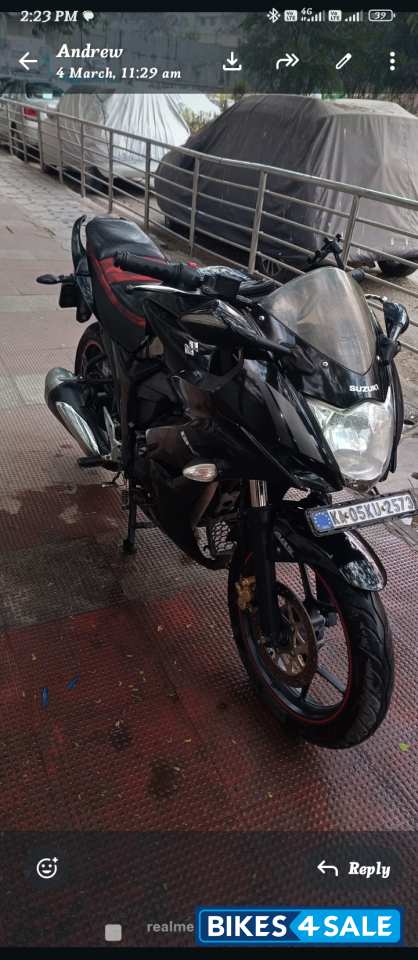 Suzuki Gixxer SF Fi