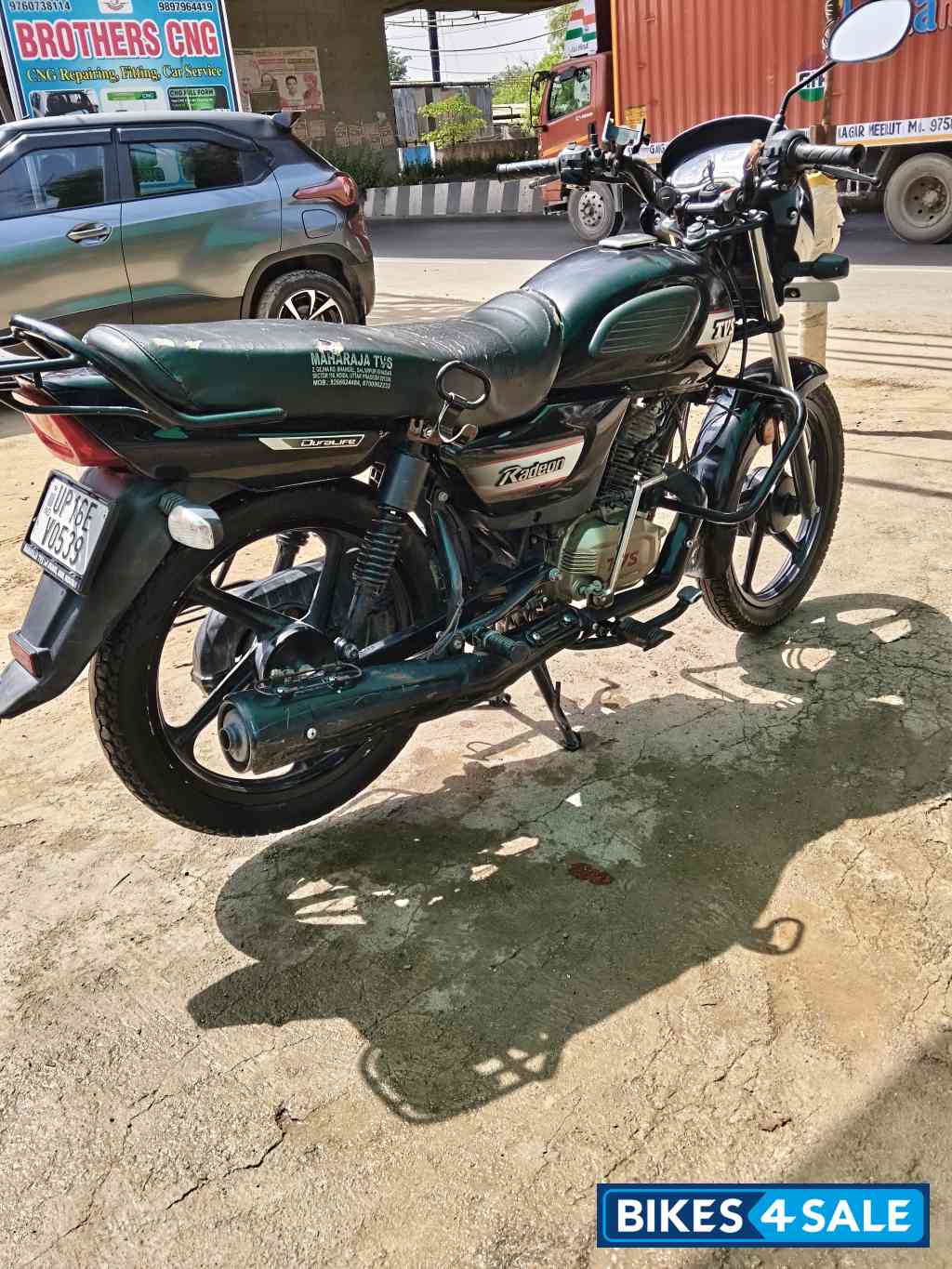 TVS Radeon Dual Tone Edition