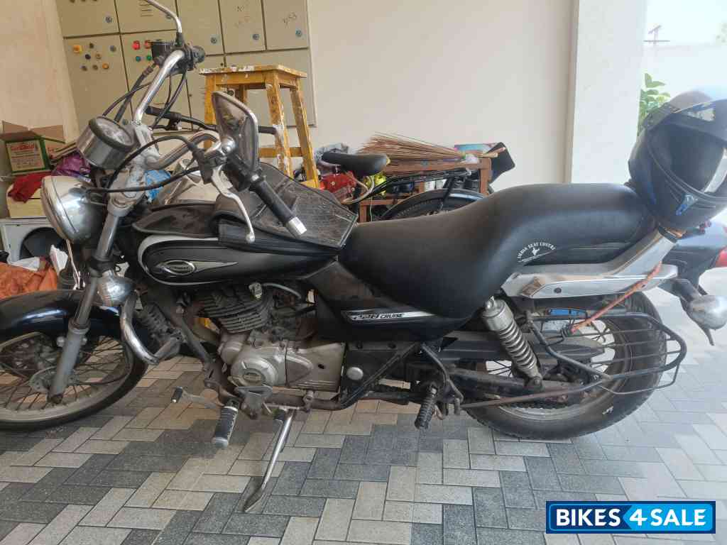 Bajaj Avenger Cruise 220