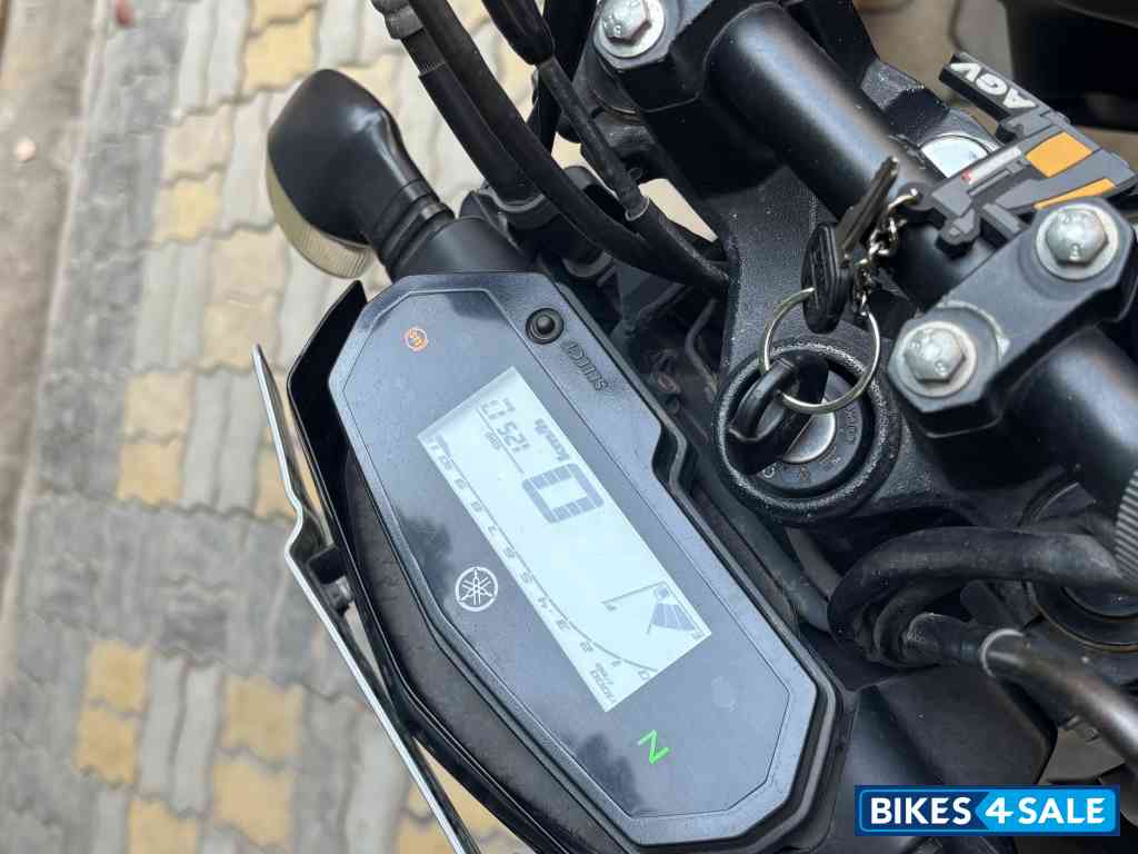 Matt Black Yamaha FZ25