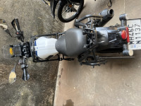 Yezdi Adventure Gloss 2023 Model