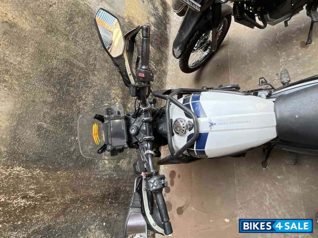 White Yezdi Adventure Gloss