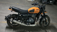 Yezdi Scrambler Single Tone