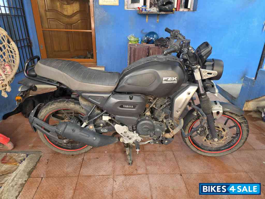 Yamaha FZ-X