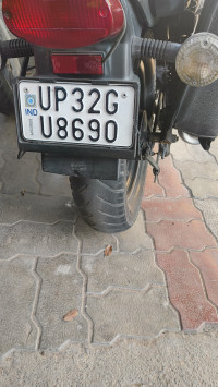 Blue Bajaj Avenger Street 150