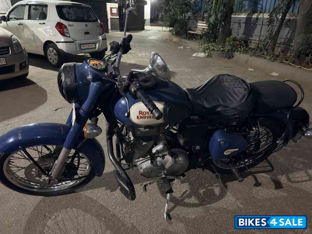 Lagoon Blue Royal Enfield Classic 350