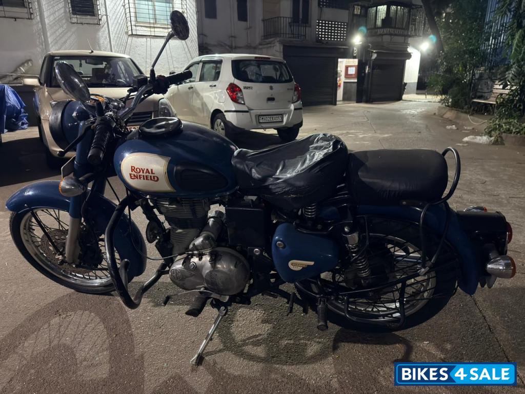 Lagoon Blue Royal Enfield Classic 350
