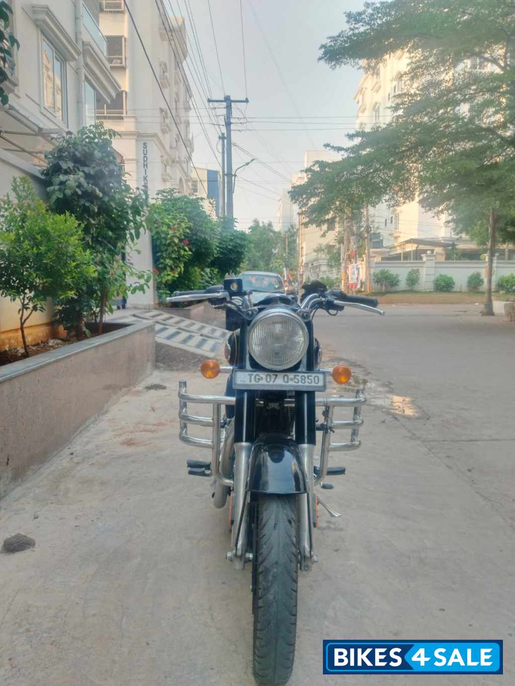 Royal Enfield Bullet Standard 350
