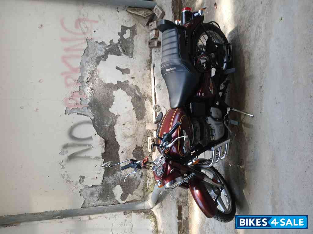 Maroon Red Royal Enfield Bullet 350 ES BS6