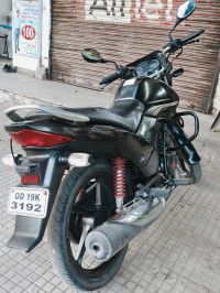 Dark Gray Hero Achiever