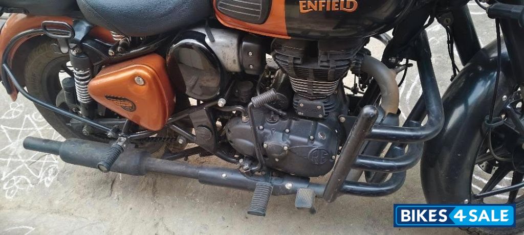 Grey Royal Enfield Classic 350 2021