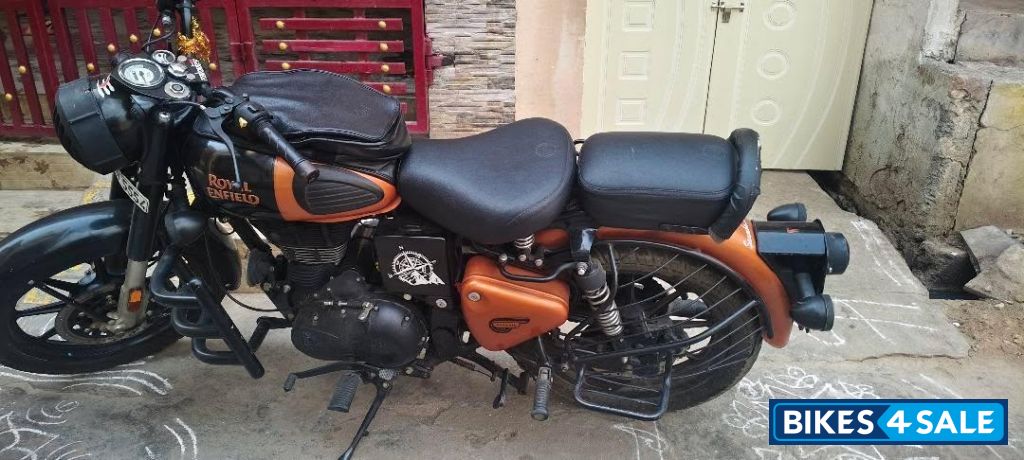 Grey Royal Enfield Classic 350 2021