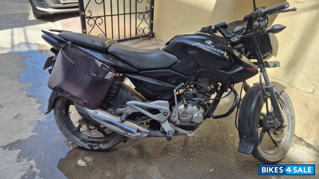 Bajaj Pulsar 135LS