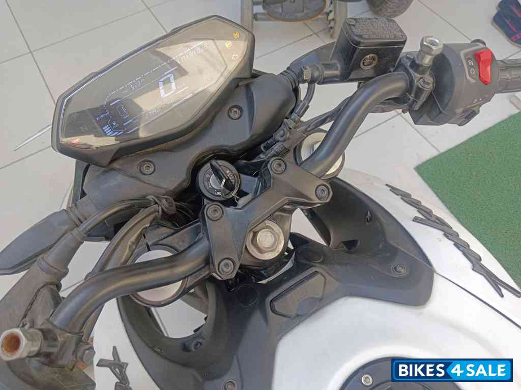 Bajaj Pulsar N250 Dual Channel ABS Bajaj Pulsar N250 Dual Channel ABS