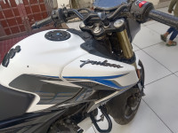 Bajaj Pulsar N250 Dual Channel ABS