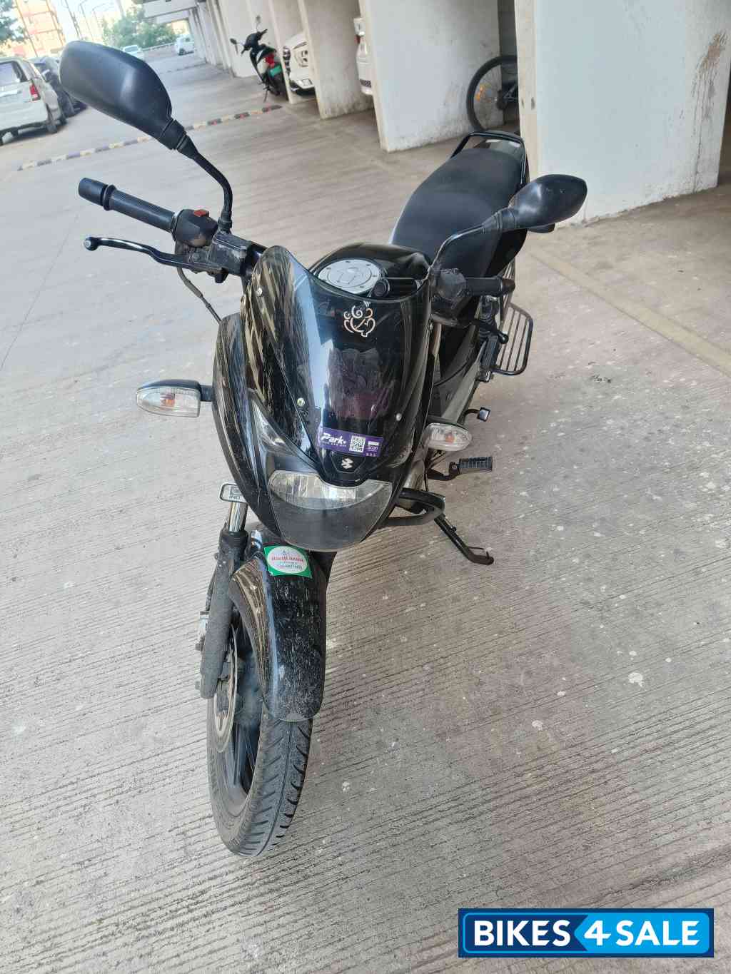 Jet Black Bajaj Pulsar 150 DTSi