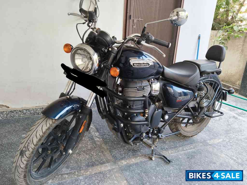 Royal Enfield Meteor 350 Stellar