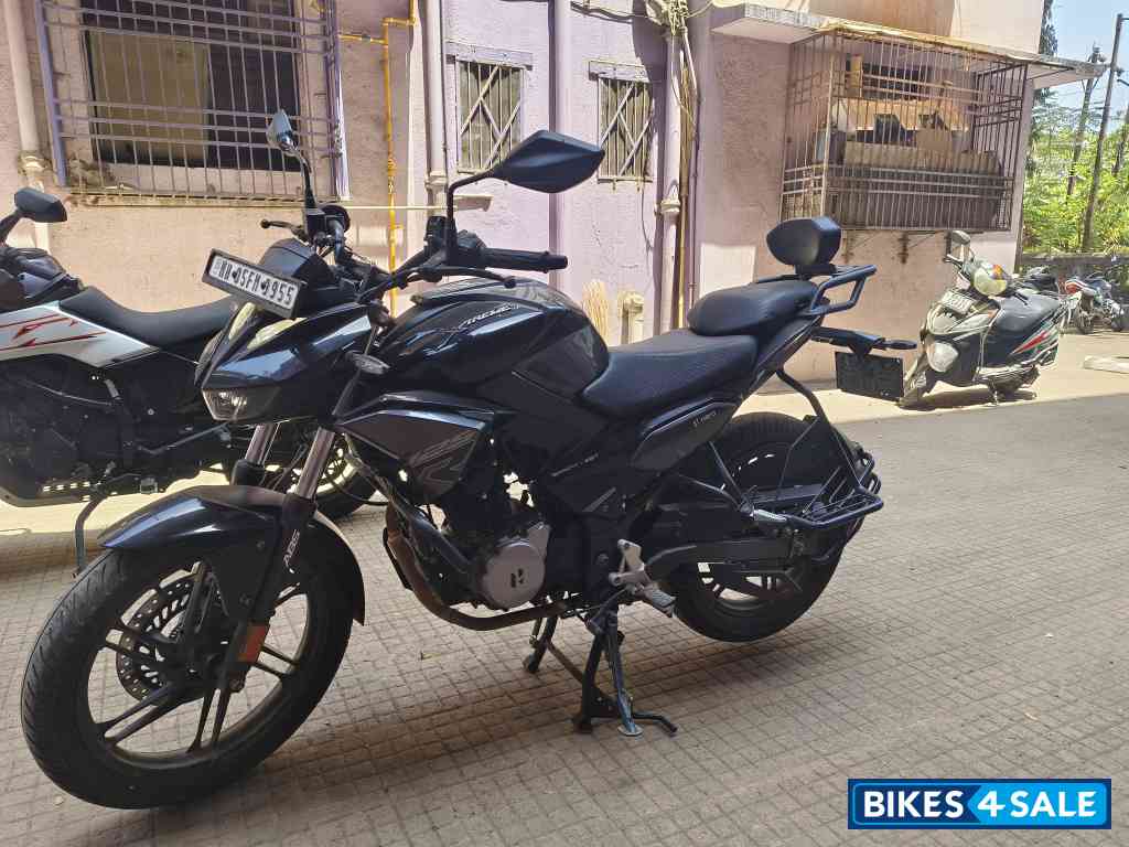 Black Hero Xtreme 125R