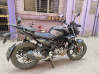 Black Hero Xtreme 125R