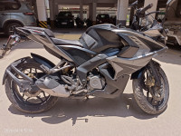 Bajaj Pulsar RS 200