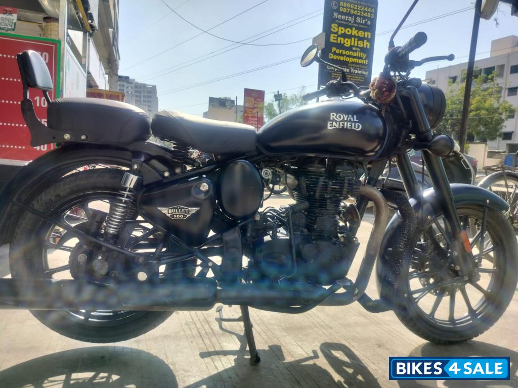 Royal Enfield Classic 500