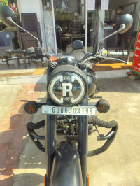 Royal Enfield Classic 500
